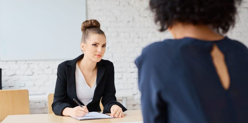 Responsable Ressources Humaines exerçant sa profession au Marché de Rungis 